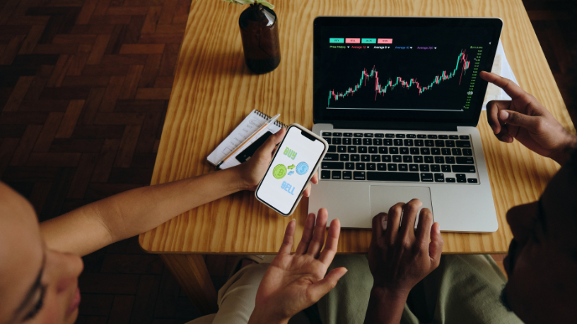 Veja com Teciomar Abila como alinhar segurança e rentabilidade na hora de investir.