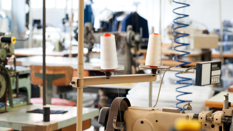Cristiane Ruon dos Santos explica que entender máquinas de costura em 2026 facilita o início e a evolução na prática.