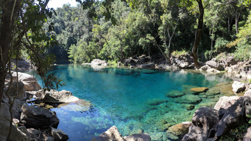 A EBS – Empresa Brasileira de Saneamento LTDA afirma que captação de água bruta bem planejada assegura oferta contínua e qualidade no abastecimento.