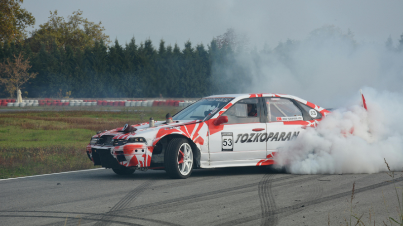 Com Kelsem Ricardo Rios Lima, você descobre como selecionar o veículo perfeito para seu track day e iniciar no esporte com confiança.