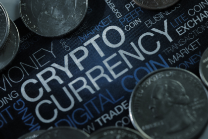 A regulação de criptoativos no Brasil marca o fim da marginalização e a entrada oficial no sistema financeiro, analisa Paulo de Matos Junior.