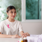 Rastreamento sem continuidade pode comprometer a prevenção do câncer de mama; Vinicius Tadeu Sattin Rodrigues explica os riscos e a importância do acompanhamento regular.