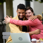 A tecnologia na educação especial, com a visão de Sérgio Bento De Araújo, impulsiona novos modelos de negócio focados em inclusão, inovação e impacto social.