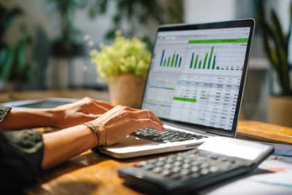 A inadimplência e seus efeitos sobre o sistema financeiro com Danilo Regis Fernando Pinto.